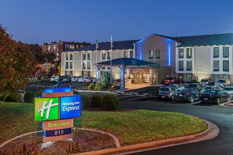 فندق Comfort Inn Roanoke Civic Center