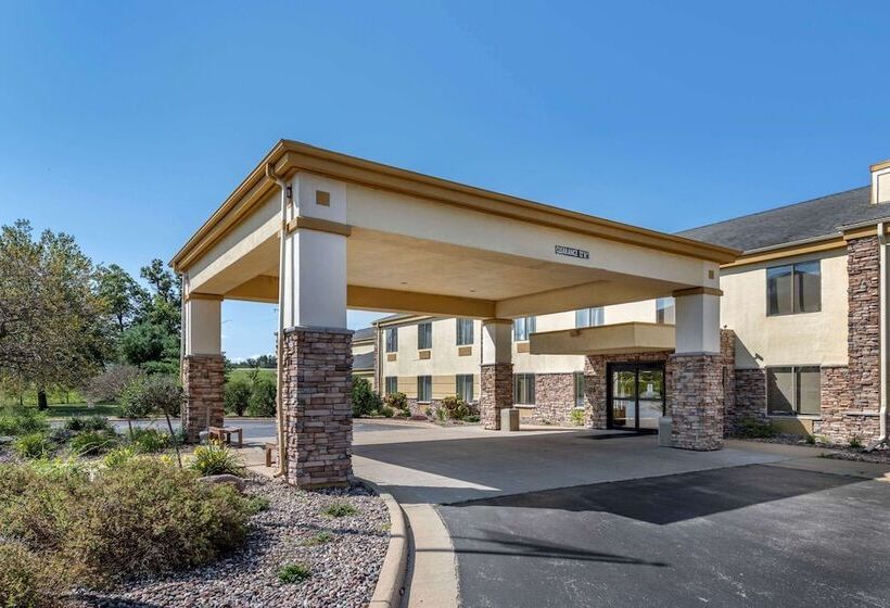 فندق Comfort Inn & Suites Black River Falls I94