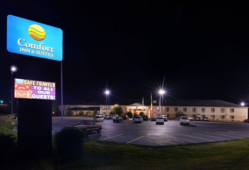 فندق Comfort Inn & Suites Black River Falls I94