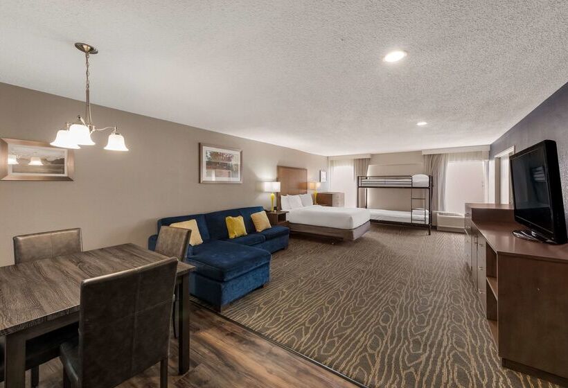 Отель Comfort Inn & Suites Tipp City Dayton North I 75