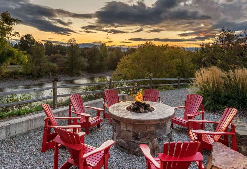 هتل Comfort Inn University