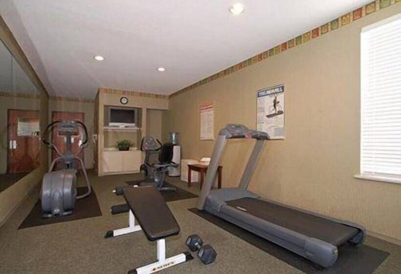 فندق Comfort Suites Mcalester