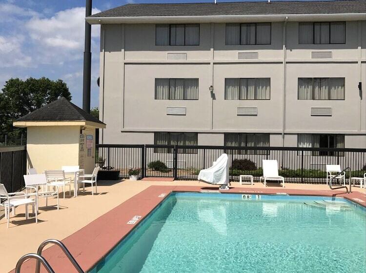 فندق Country Inn & Suites By Radisson, Abingdon, Va