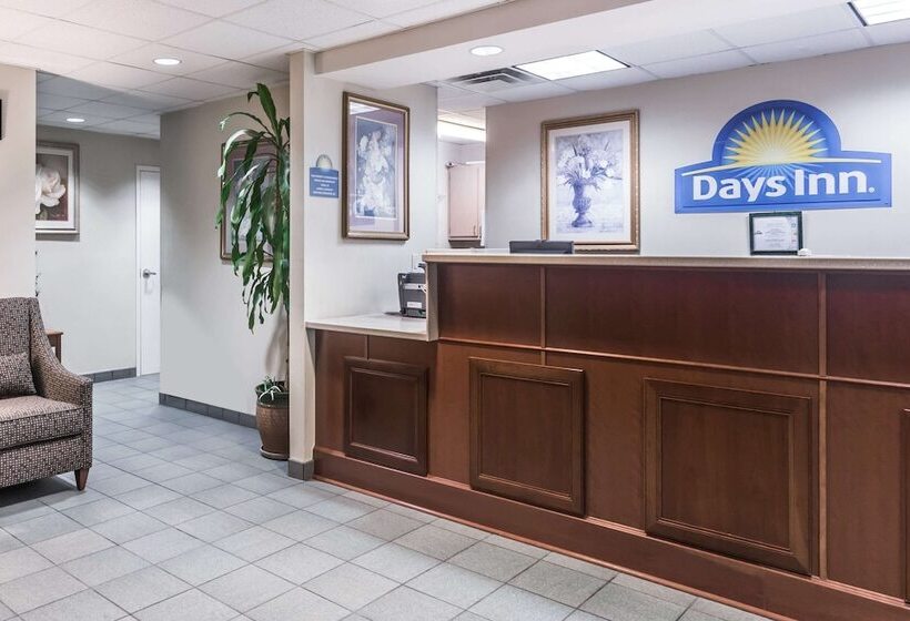 فندق Days Inn By Wyndham Chiefland