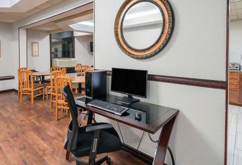 فندق Days Inn By Wyndham Goodlettsville/nashville