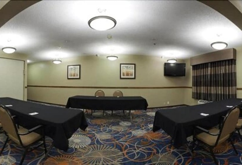هتل Stay Suites Formerly Known As Days Inn & Suites By Wyndham La Crosse Onalaska