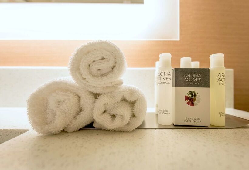 Doubletree By Hilton Hotel Montgomery Downtown