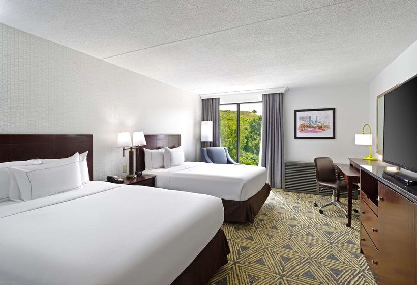 호텔 Doubletree By Hilton Washington Meadow Lands Casino Area