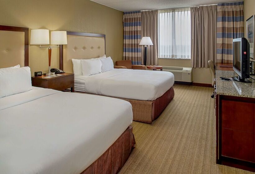 ホテル Doubletree By Hilton St. Louis Westport