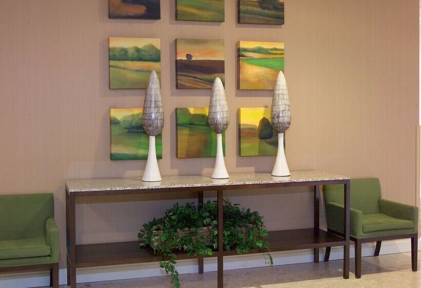 ホテル Doubletree By Hilton St. Louis Westport