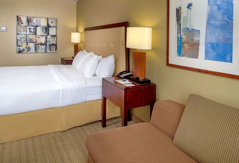 ホテル Doubletree By Hilton St. Louis Westport