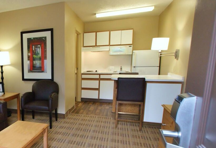 ホテル Extended Stay America Select Suites Atlanta Cumberland Mall