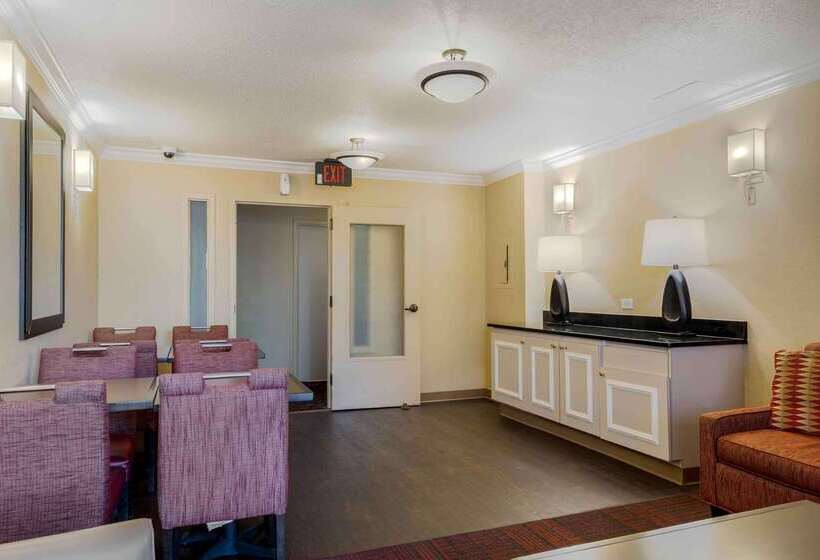 فندق Extended Stay America Suites  Boston  Waltham  52 4th Ave
