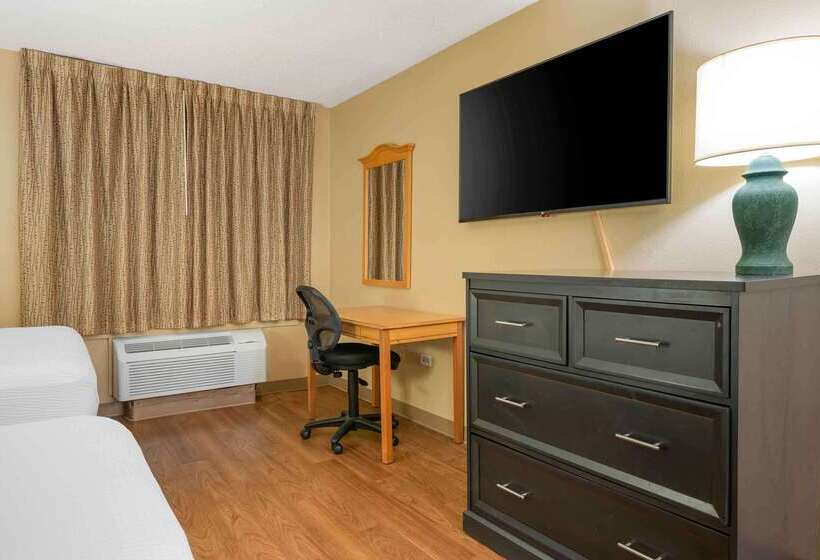 هتل Extended Stay America Suites  Chicago  Schaumburg  Convention Center