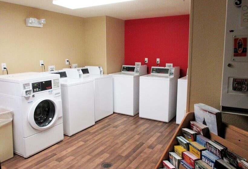 فندق Extended Stay America Suites  Kansas City  Country Club Plaza