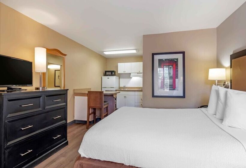 فندق Extended Stay America Suites  Kansas City  Shawnee Mission