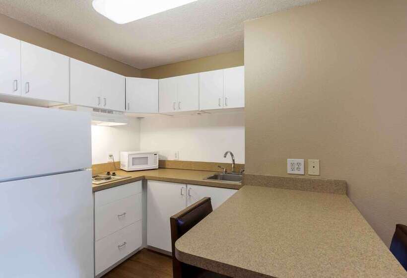 فندق Extended Stay America Suites  Memphis  Airport