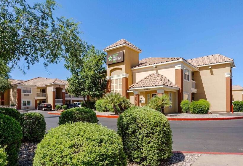 בית מלון כפרי Extended Stay America Suites  Phoenix  Scottsdale  Old Town