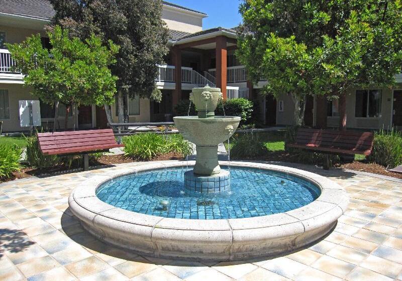בית מלון כפרי Extended Stay America Suites  San Francisco  San Mateo  Sfo