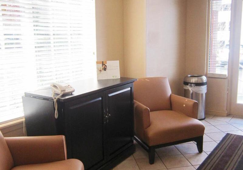 בית מלון כפרי Extended Stay America Suites  Seattle  Bellevue  Factoria