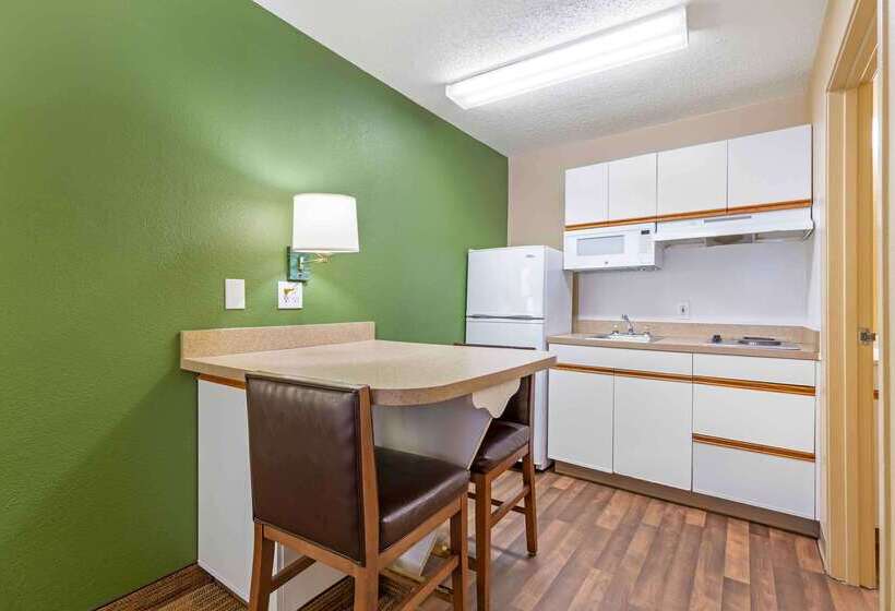 酒店 Hometowne Studios By Red Roof Chantilly