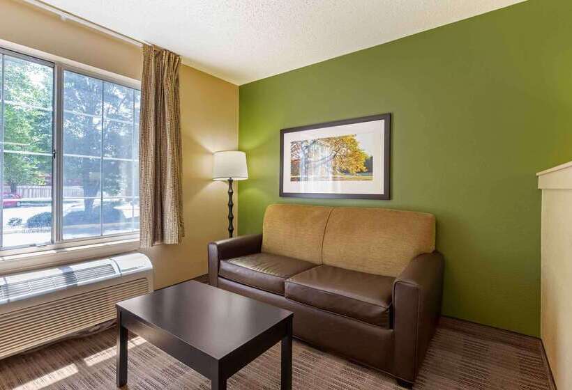 酒店 Hometowne Studios By Red Roof Chantilly