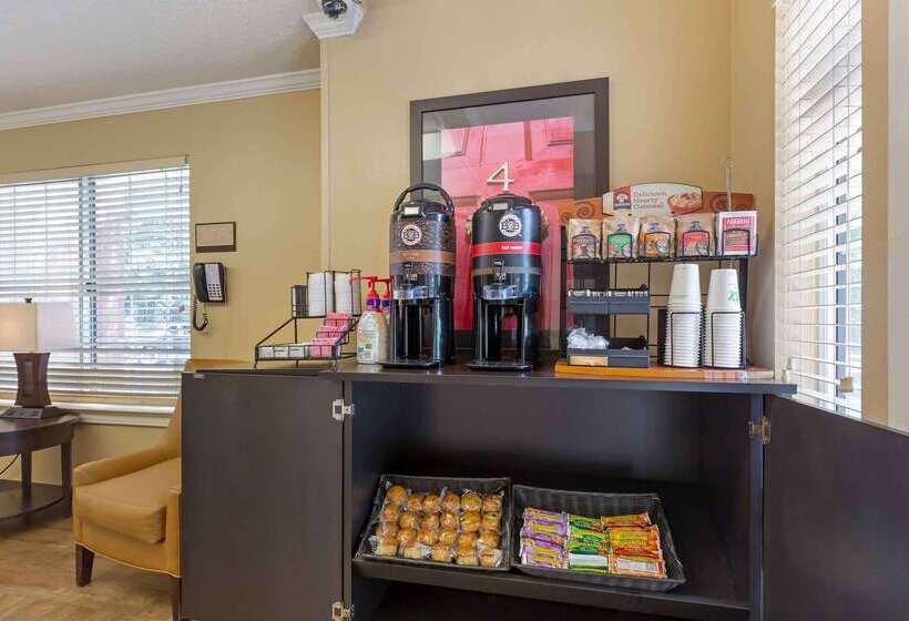 酒店 Hometowne Studios By Red Roof Chantilly