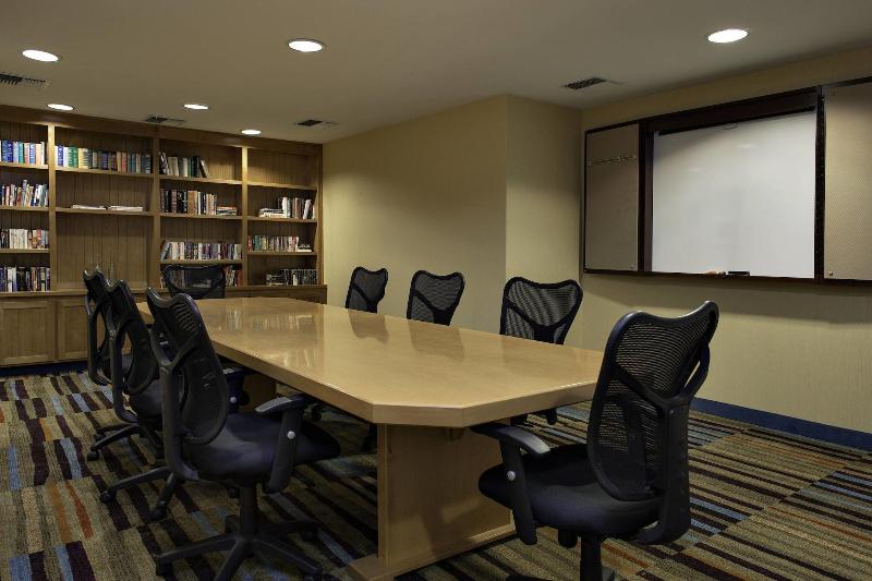 酒店 Fairfield Inn And Suites Santa Rosa Sebastopol