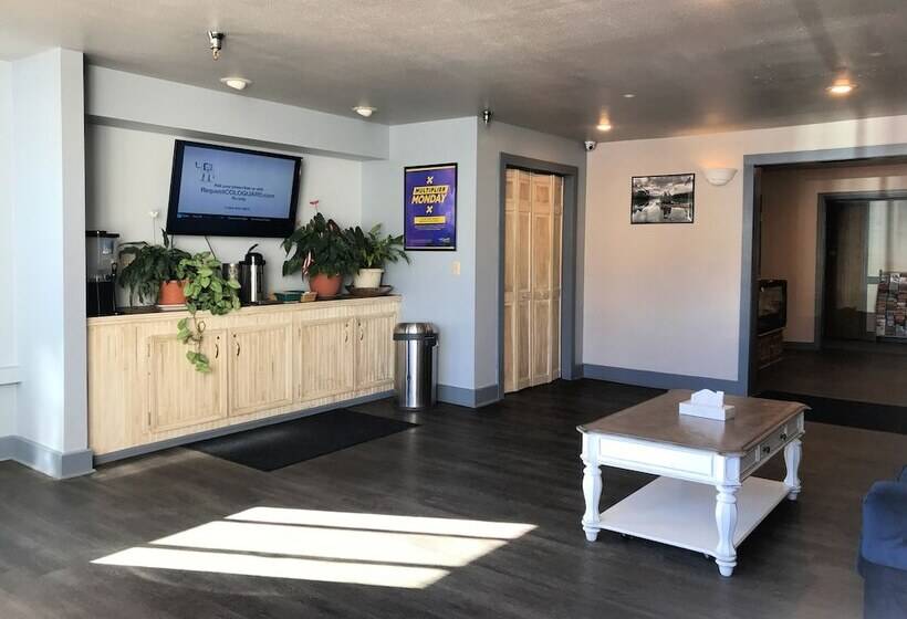 فندق Gold King Mountain Inn