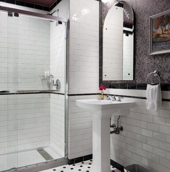 هتل Graduate By Hilton Evanston