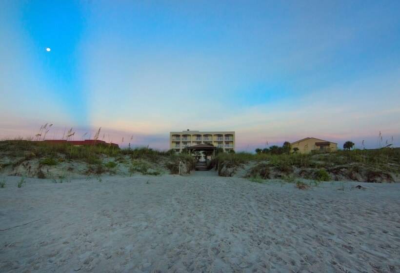 فندق Guy Harvey Resort On Saint Augustine Beach