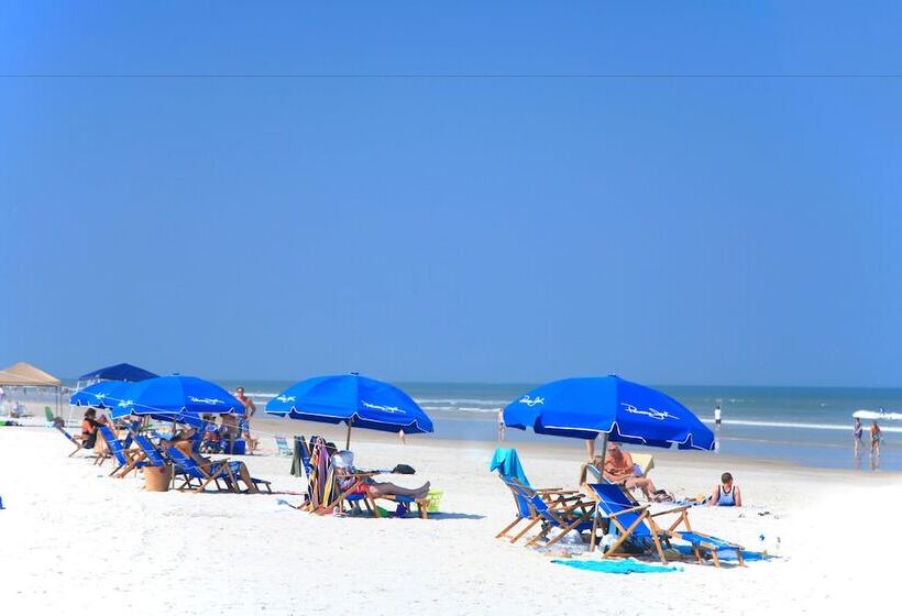 فندق Guy Harvey Resort On Saint Augustine Beach
