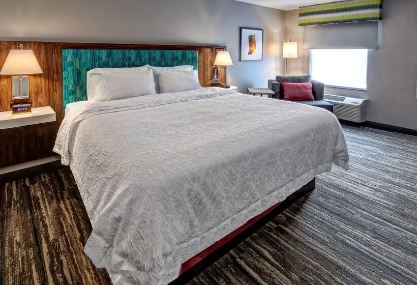فندق Hampton Inn New Albany Louisville West