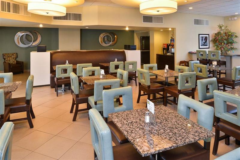 فندق Hampton Inn New Albany Louisville West