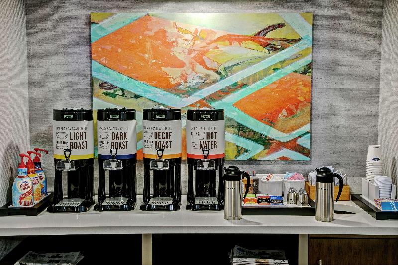 فندق Hampton Inn New Albany Louisville West