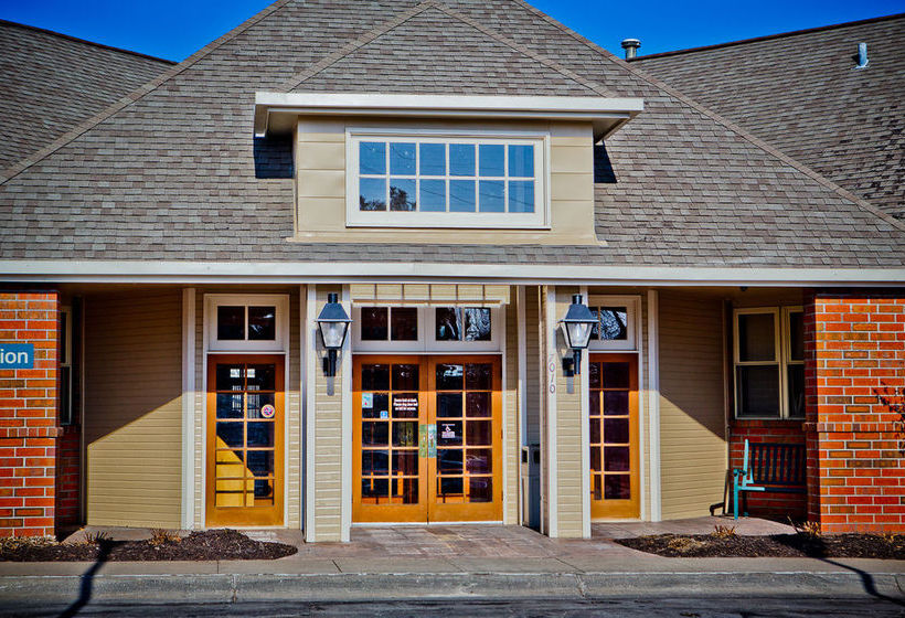 Suburban Extended Stay Hotel Omaha