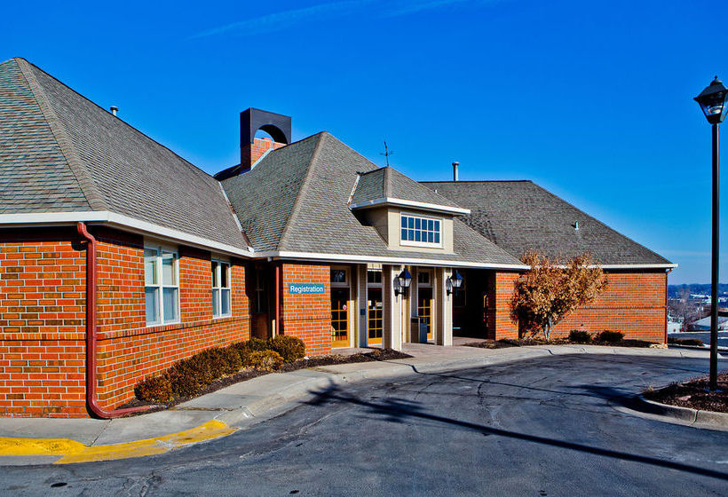 Suburban Extended Stay Hotel Omaha
