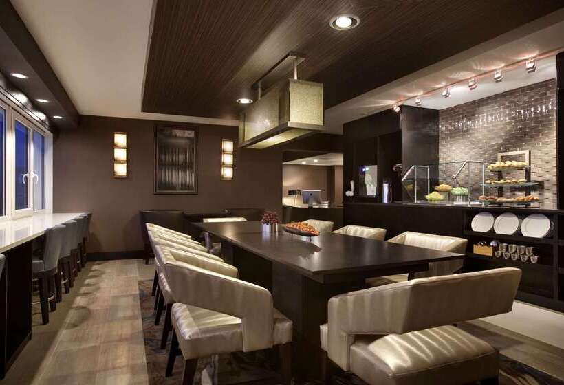 בית מלון כפרי Hilton New York Jfk Airport