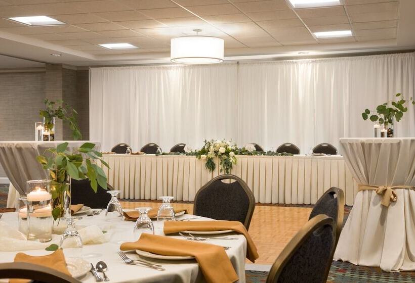 Holiday Inn Hotel & Suites Council Bluffs, An Ihg