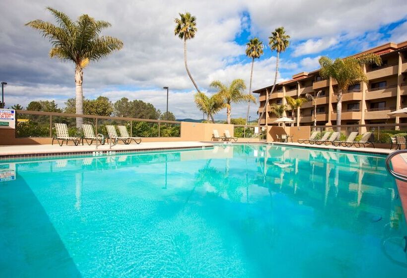 בית מלון כפרי Holiday Inn & Suites Santa Maria, An Ihg
