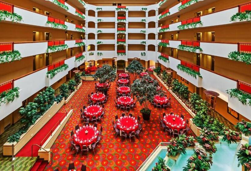 Holiday Inn Hotel & Suites Springfield, An Ihg