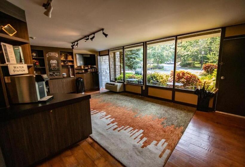 Holiday Inn Bar Harbor Regency Hotel, An Ihg