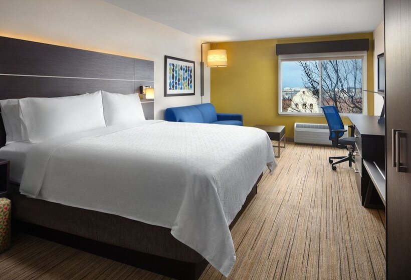 Holiday Inn Express Hotel & Suites Belmont, An Ihg