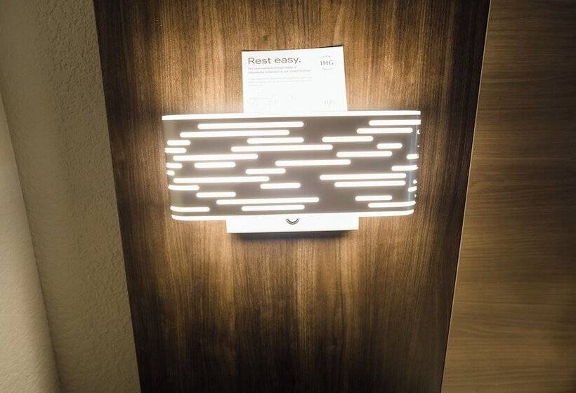 Holiday Inn Express Hotel & Suites Knoxville North I 75 Exit 112, An Ihg