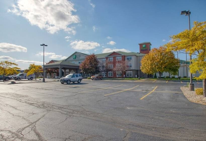 Holiday Inn Express Hotel & Suites Oshkosh   State Route 41, An Ihg
