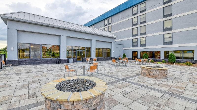 Holiday Inn Express Hotel & Suites Pigeon Forge, An Ihg