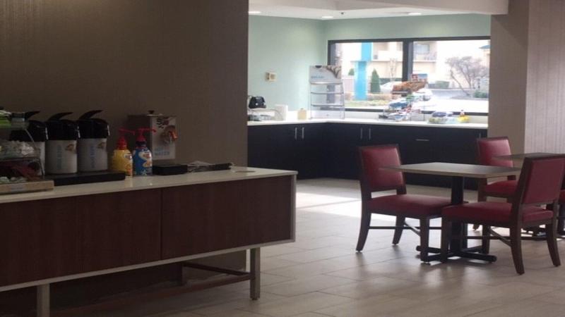 Holiday Inn Express Hotel & Suites Pigeon Forge, An Ihg