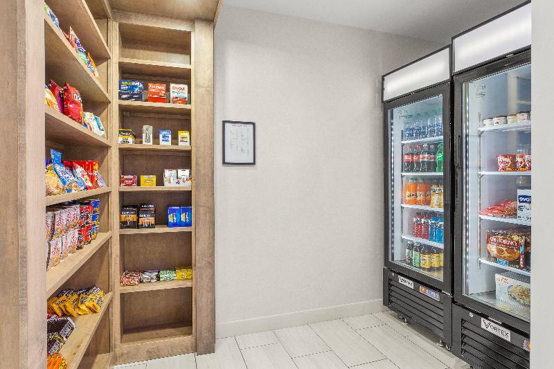 ホテル Holiday Inn Express & Suites Tacoma, An Ihg