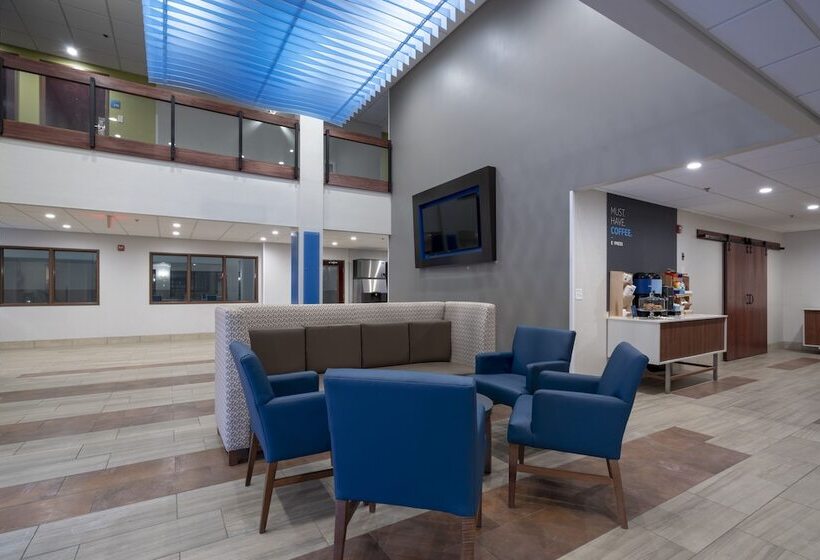 Holiday Inn Express Hotel & Suites Coon Rapids Blaine Area, An Ihg