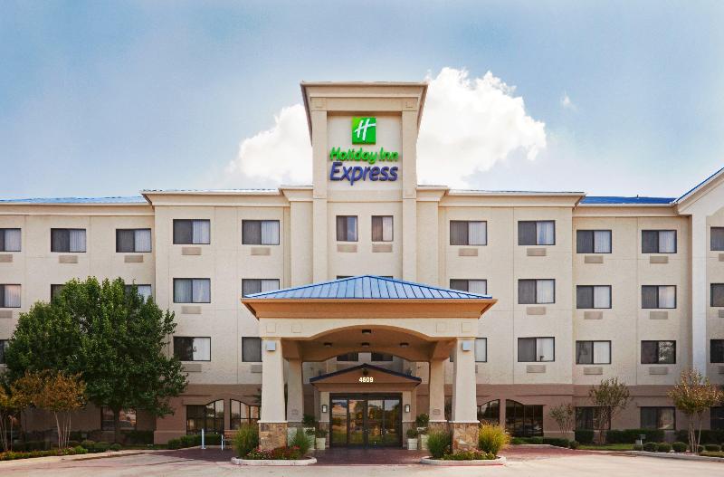 Holiday Inn Express Hotel And Suites Fort Worth/i 20